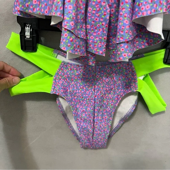 Montce Swim Set - Picture 4 of 6